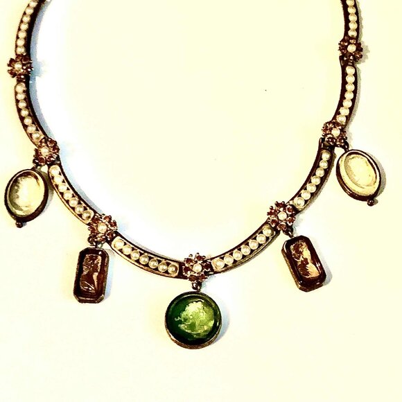 SWEET ROMANCE USA Intaglio Cameo Necklace 20" - Picture 1 of 8